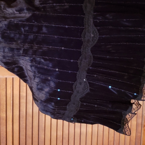 Pull on velvet black mini skirt size 15 xl juniors - Picture 6 of 6